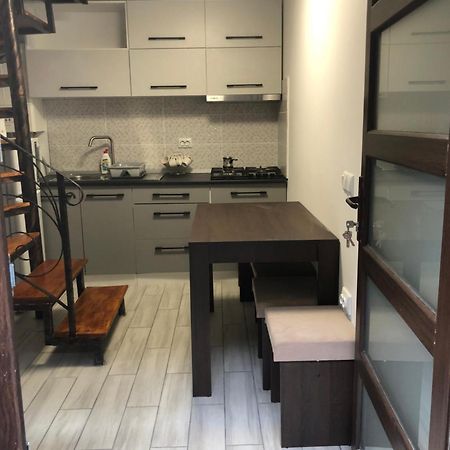 דירות בוזאו Casa Dan מראה חיצוני תמונה