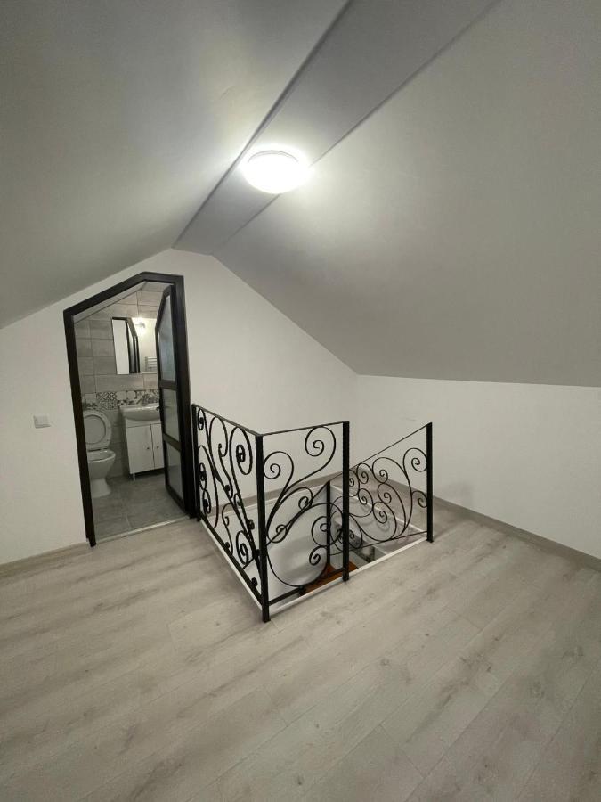 דירות בוזאו Casa Dan מראה חיצוני תמונה