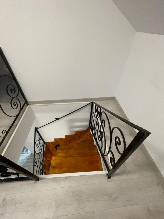 דירות בוזאו Casa Dan מראה חיצוני תמונה