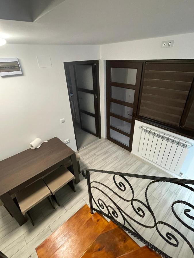 דירות בוזאו Casa Dan מראה חיצוני תמונה